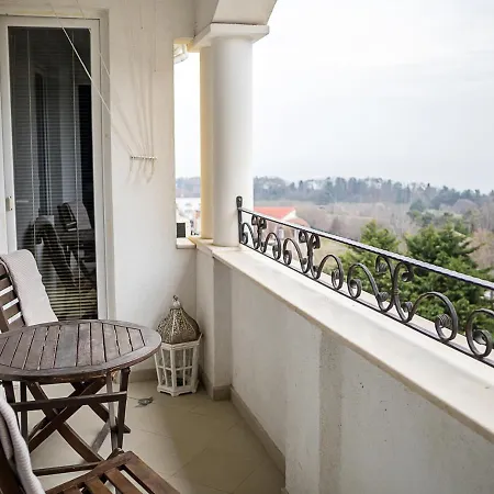Modern 2bd In Evksinograd With Pool & Balcony By Flat Mаnаger Apartment